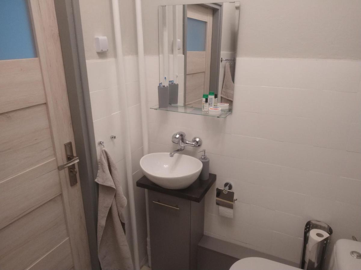 Apartament Olivia Centrum Z Zamknietym Parkingiem Gdańsk Exteriör bild